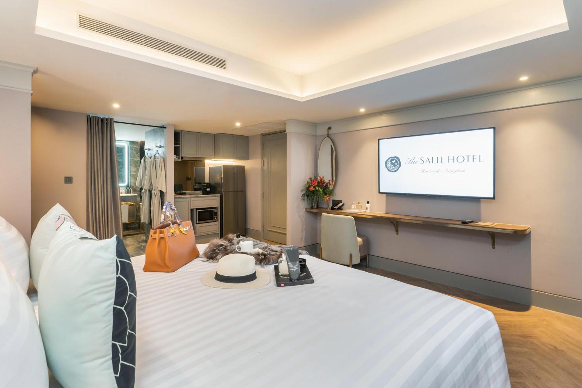 The Salil Hotel Riverside בנגקוק מראה חיצוני תמונה Deluxe Suite